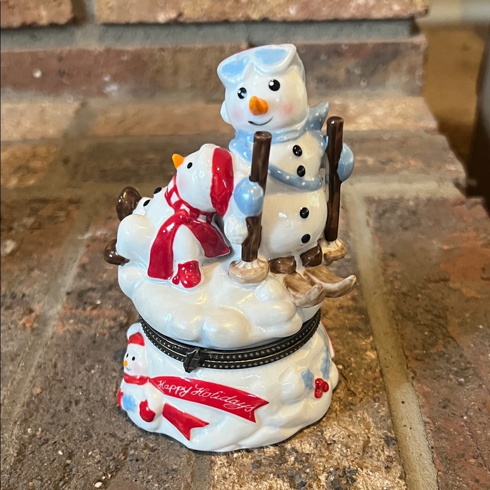 Villeroy & Boch Porcelain Trinket Box 🎄